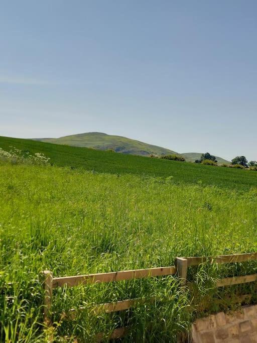 Appartamento The Humble Hut Wooler Esterno foto